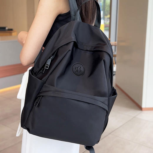 Safiya/索菲娅2024轻便初高中大学生大容量出门旅游双肩包背包 SF42215231 商品图0