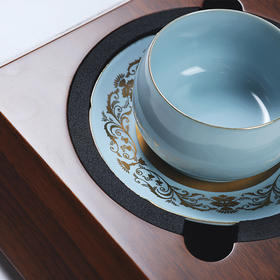 汝山明 · 茶叙杯·奥林匹克美术大会官方礼物