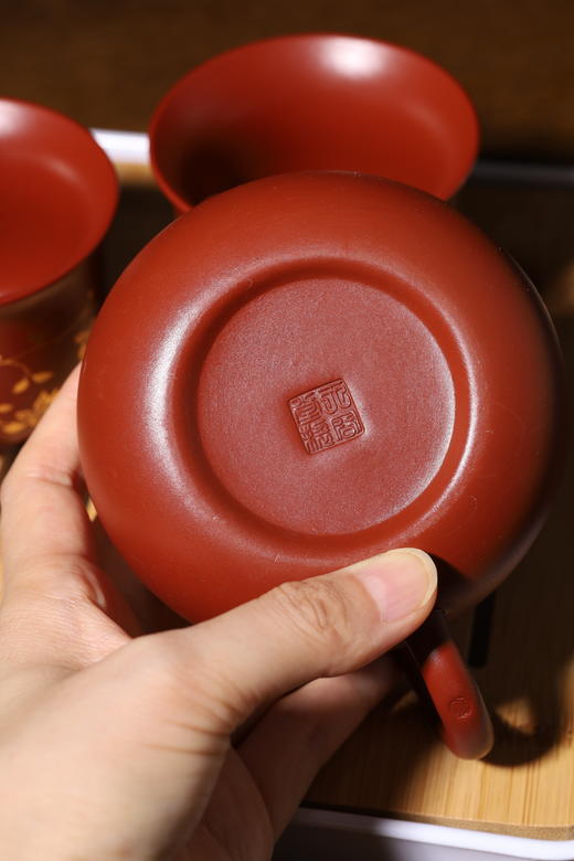 【紫砂西施壶 缠枝莲贴花一壶两杯套组】陈永琳大师出品 商品图4