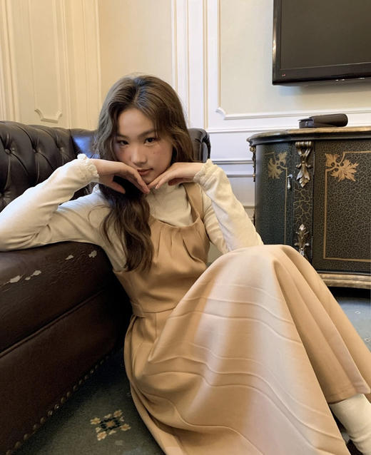 🌈【全国包邮】 牛奶绒蕾丝半高领打底衫 👻推荐自留！保暖届的刘亦菲！😍大网店客订单 ☺️仙气爆表的蕾丝半高领加绒打底衫💦 不仅要贴身、😍保暖，不臃肿， 商品图0