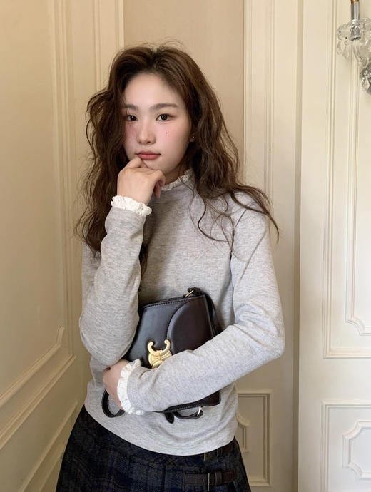 🌈【全国包邮】 牛奶绒蕾丝半高领打底衫 👻推荐自留！保暖届的刘亦菲！😍大网店客订单 ☺️仙气爆表的蕾丝半高领加绒打底衫💦 不仅要贴身、😍保暖，不臃肿， 商品图4