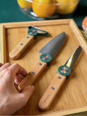 【德世朗沁缘榉木厨具三件套】 到手 小菜刀＋水果刀＋削皮器✅ 🌈专为东方家庭而生💯 ✅德系精工V型刀刃工艺 切割流畅 