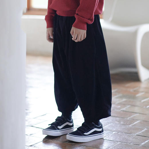 【东济堂衣养】原创中性灯芯绒气球裤男童女童保暖  黑色灯芯绒气球裤 商品图2
