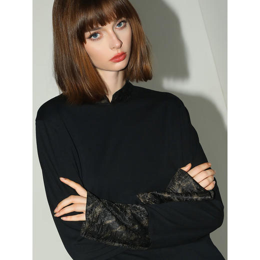 【秒杀】COCOBELLA烫金缎面拼接针织衬衫早春新中式小立领衬衣SR0051 商品图1