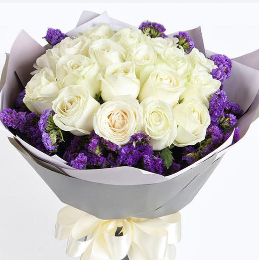 【深海藏玫瑰】21枝白玫瑰➕5枝紫色勿忘我➕新鲜配花，精品时尚高端大气花束 商品图0