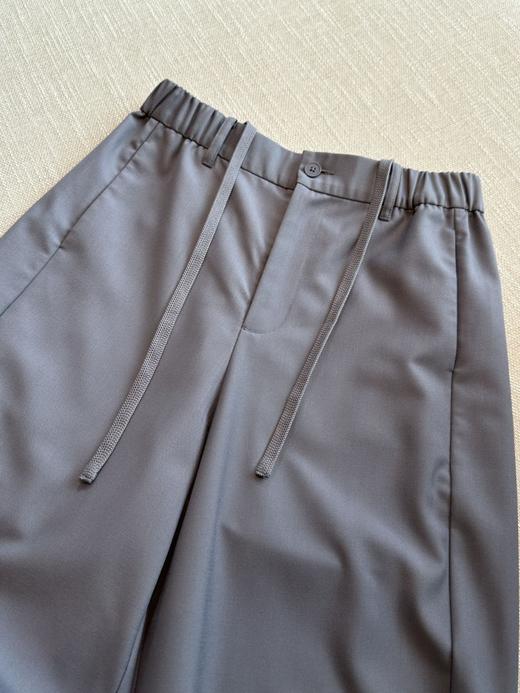 26年年初福利~7折！格雷系穿搭的宽松西装裤 商品图5