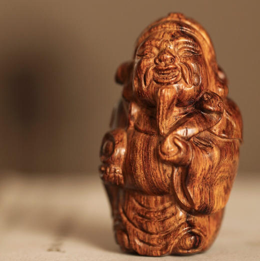 【青山特惠】海黄 | 如意小财神 油梨老料摆件 6.2*3.5*3.5cm  重37g b18 商品图1