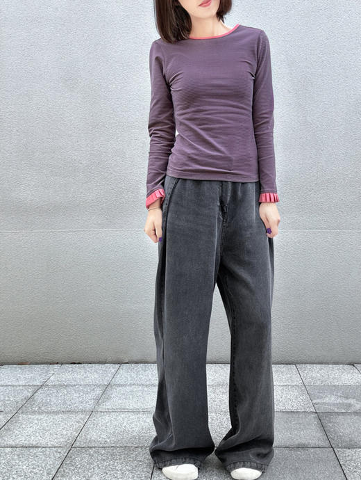 TYNVIE 排褶装饰袖口露背长袖上衣 - 红条纹 商品图4