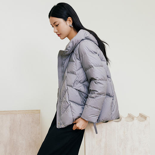 玳莎熔岩灰连帽羽绒服女2024年冬季新款时尚简约保暖白鸭绒外套  ED41303 商品图2