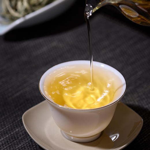 2022年白毫银针单芽白茶散茶罐装（净含量：120克） 商品图2