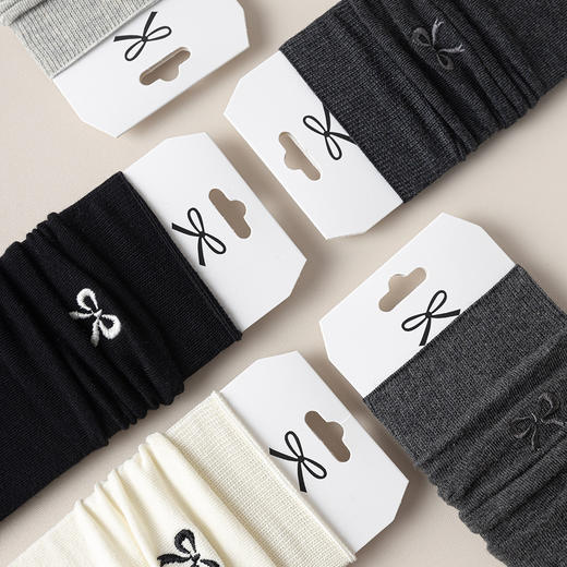 【学院风棉质蝴蝶结刺绣袜】秋冬季甜美清新刺绣蝴蝶结中筒袜，弹力脚腕口舒适不勒，高弹舒适不易变形，无骨纯棉袜子堆堆袜白色长袜条纹棉袜女QQ 商品图3