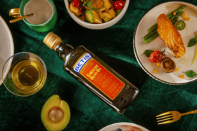  贝蒂斯橄榄油，健康烹饪100年 