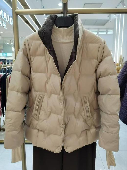 4F 乡奴羽绒服 商品图0