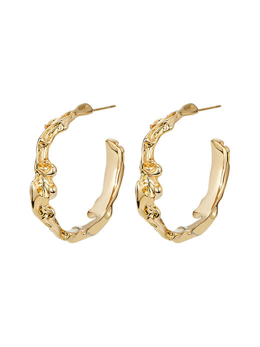 Oflye潮流饰品  欧美复古褶皱感C形耳环女高级感夸张小众设计金属耳饰新款 商品图4