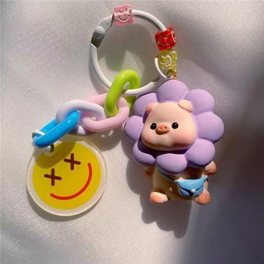 9.9包邮！热卖ins超萌太阳花猪可爱简约网红清新钥匙扣书包挂件车钥匙链硅 商品图3