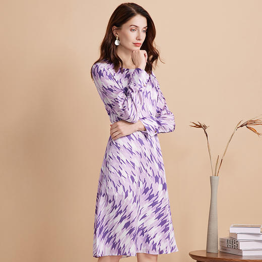 EITIE爱特爱秋季新款印花收腰显瘦通勤连衣裙7507221 商品图3