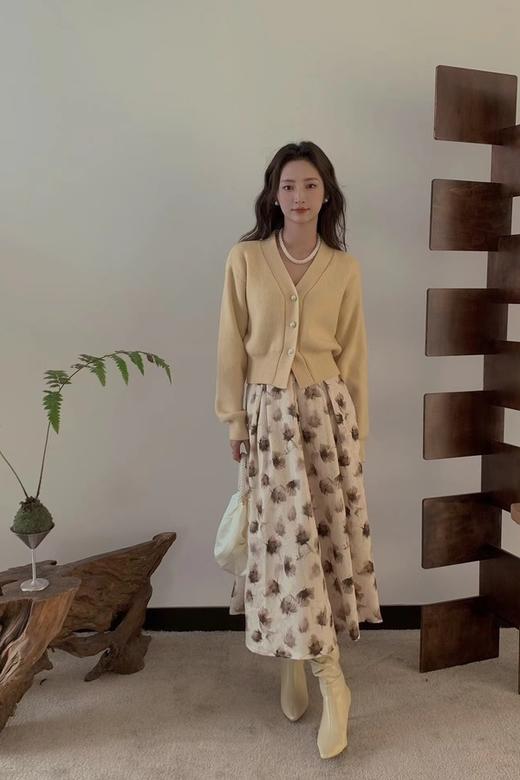 Stay2Weeks 黄色针织开衫印花半裙套装 19041 商品图0