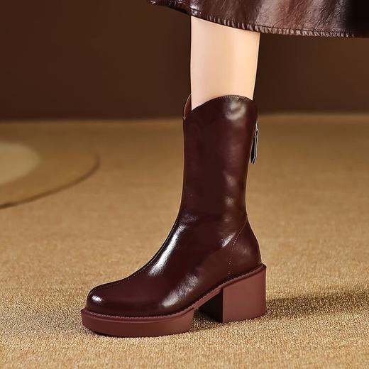 【预售5天】酒红色V口粗跟短靴，皮毛一体厚底马丁靴子ZMXY&2040-1 商品图3