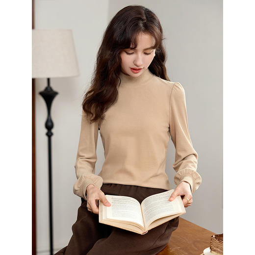 【年终特卖】熙世界磨绒针织泡泡袖打底衫秋冬2025新款气质显瘦内搭上衣 商品图1