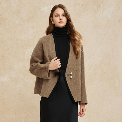 PH958斯尔丽24新款轻国风撞色滚边精致盘扣V领小个子双面呢羊毛大衣 商品图0