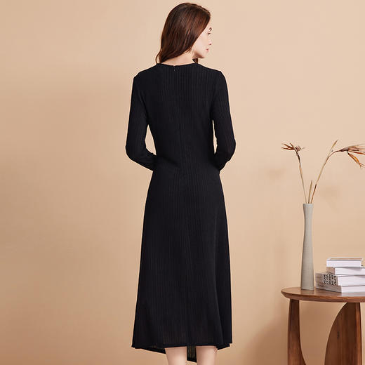 EITIE爱特爱领口镂空下摆不规则设计复古优雅连衣裙7507208 商品图4