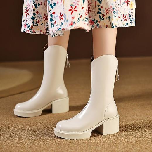 【预售5天】酒红色V口粗跟短靴，皮毛一体厚底马丁靴子ZMXY&2040-1 商品图2