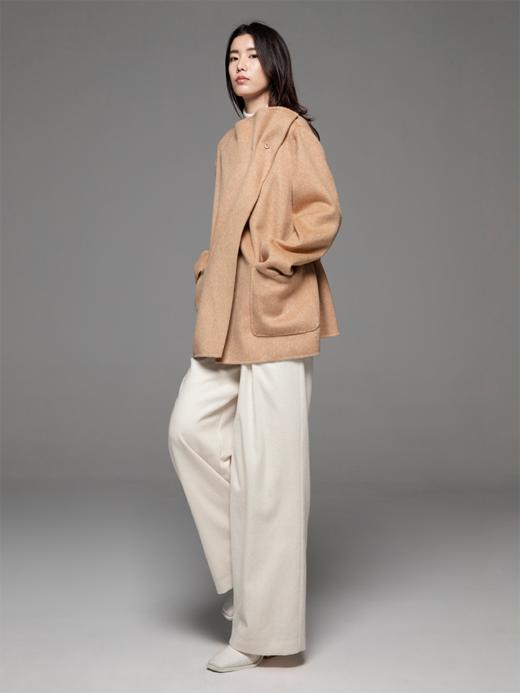 LIYIHAN 24冬绵羊毛不规则结构翻领短款大衣腰带高级复古设计感 商品图1