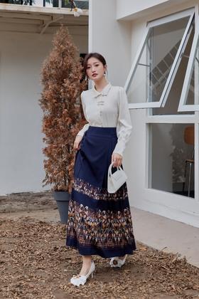 Le Malene 白色缎面上衣马面裙套装 19048