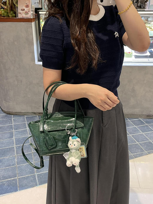 BV arco mini 翡翠色 鳄鱼皮 单肩包 商品图3