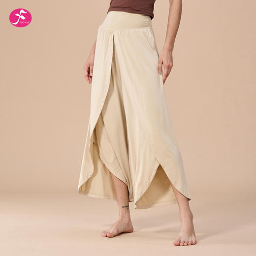 一梵热卖  内观流浮云裤冥想瑜伽长裤前开叉阔腿裤休闲瑜伽裤子 商品图0