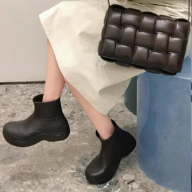 【顺丰包邮】75617 洛诗琳高定设计时髦大头厚底橡胶低筒雨靴89734