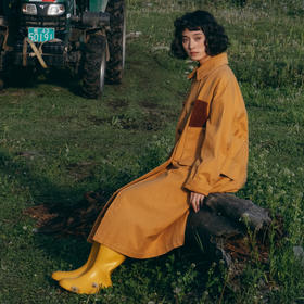 谜底大廓形A型长风衣女2024冬季新品简洁利落大口袋外套244ME1675