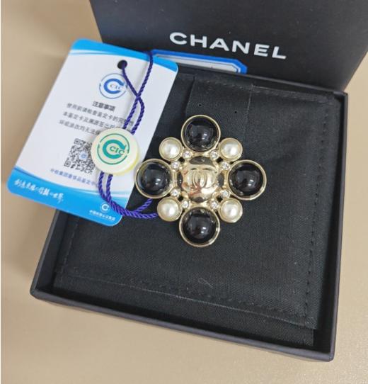CHANEL 香奈儿 黑玛瑙白珍珠 胸针 女款 商品图0
