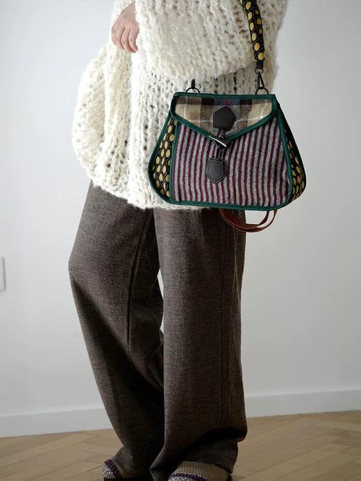 毛绒不规则包 商品图0