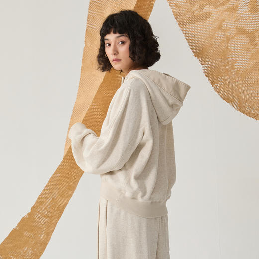 谜底连帽卫衣女2024冬新品休闲风百搭短款宽松时髦上衣244MV1617 商品图2