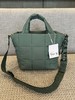 点此购买 露露Quilted Grid女士手提斜挎包 bk 301775 商品缩略图2