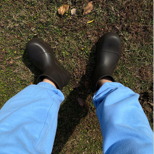 【顺丰包邮】75617 洛诗琳高定设计时髦大头厚底橡胶低筒雨靴89734 商品图4