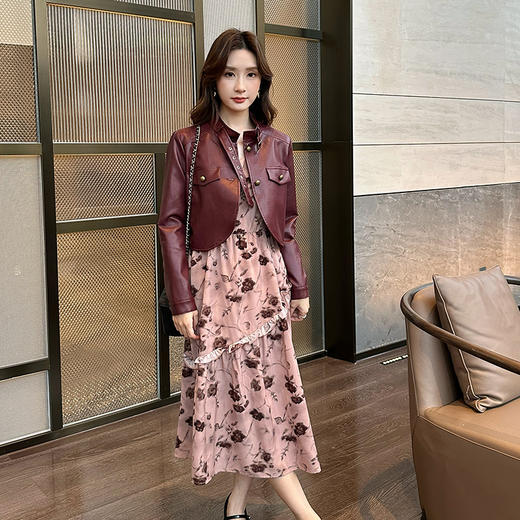 奢姿大码女装202春季减龄碎花皮衣吊带裙两件套胖妹妹时尚套装9943991277 商品图4