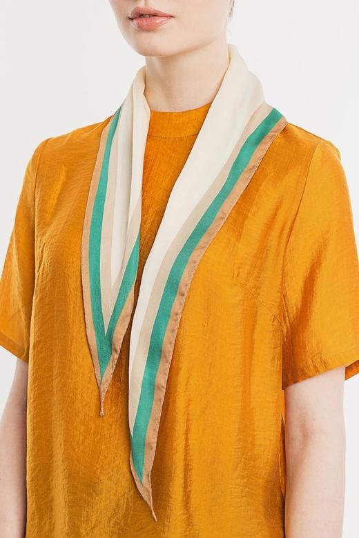 AVA 拼色条纹绸缎方巾 1659 商品图1