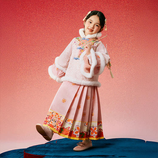 年衣童装汉服唐装女童冬季儿童马面裙套装宝宝新年礼服拜年服加绒（送花盈仙羽发饰） 商品图3