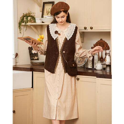 Famecoco范可儿娃娃领碎花a字连衣裙女秋冬FAB8FA003 商品图0