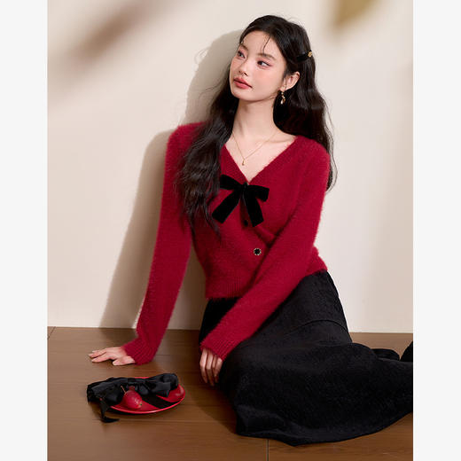 气质甜美软糯蝴蝶结长袖针织衫女秋冬毛绒V领短款外套V4343580 商品图3