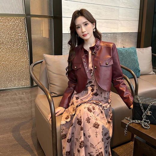 奢姿大码女装202春季减龄碎花皮衣吊带裙两件套胖妹妹时尚套装9943991277 商品图2