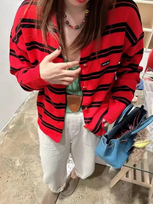 miu家敲好看的红色条纹羊毛毛衣开衫！ 商品图7