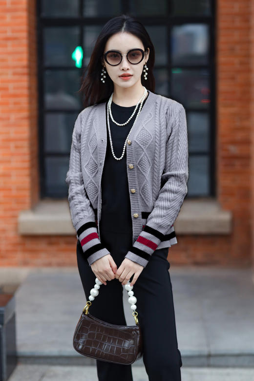 逸红颜明月优选 #老钱静奢风开衫👓【高智派】松弛与知性，简约不失高级 商品图2