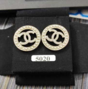 CHANEL  香奈儿 双C微标圆形珍珠耳钉 金色 商品图0