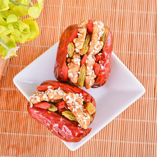 水益农大红枣夹核桃仁葡萄干整箱礼盒小包装夹心干货孕妇年货零食童年记忆老家特产零食网红零食 商品图1