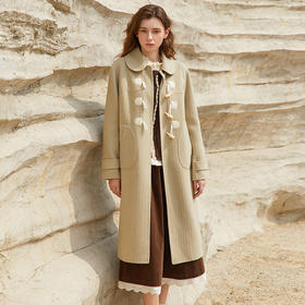 Famecoco长款牛角扣呢子大衣女冬毛呢外套FAB8AQ005