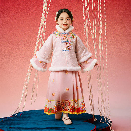 年衣童装汉服唐装女童冬季儿童马面裙套装宝宝新年礼服拜年服加绒（送花盈仙羽发饰） 商品图0