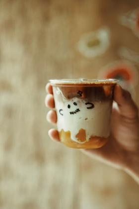 万圣节限定·幽灵南瓜拿铁👻